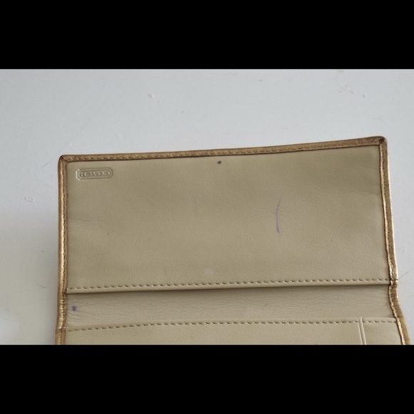 Coach signature logo check book cover - Picture 4 of 7